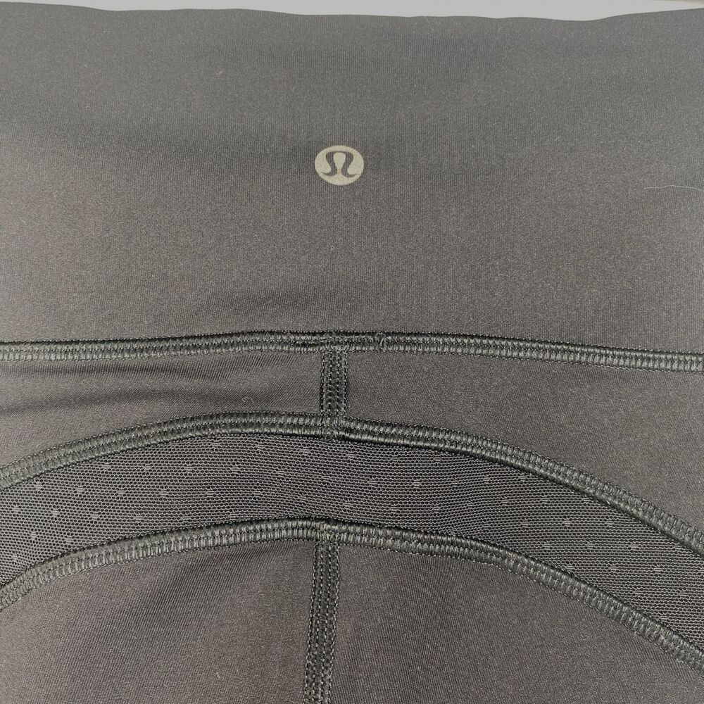 Lululemon Women's Size 6 Revitalize Mesh Crop 21" Tight Leggings Black Athletic